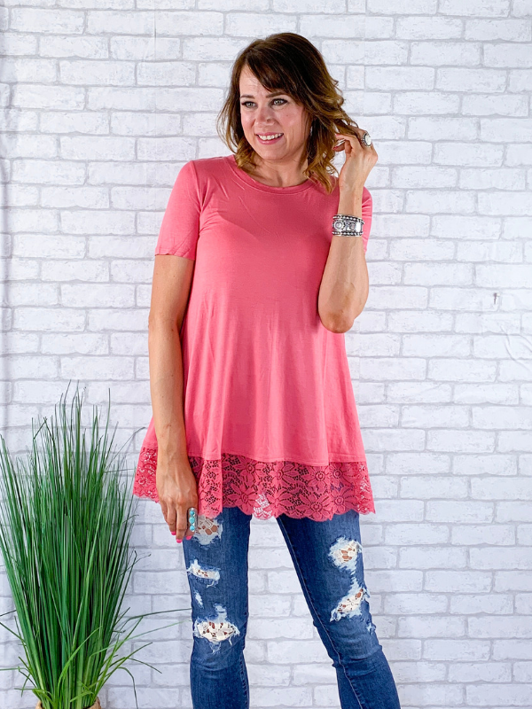 All Eyes On You Lace Top - Rose